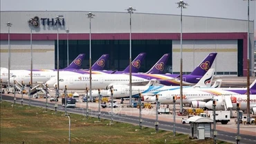 Máy bay của Thai Airways tại sân bay Suvarnabhumi ở Bangkok, Thái Lan. (Ảnh tư liệu: AFP/TTXVN)