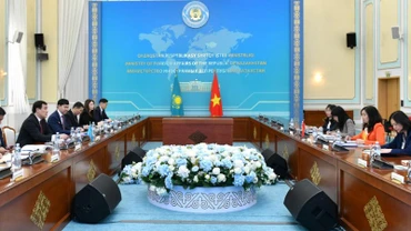 Thứ trưởng Lê Thị Thu Hằng đồng chủ trì Tham vấn chính trị Việt Nam-Kazakhstan.