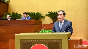 Chủ tịch Quốc hội Trần Thanh Mẫn phát biểu bế mạc Kỳ họp bất thường lần thứ 9, Quốc hội khóa XV. (Ảnh: DUY LINH) 