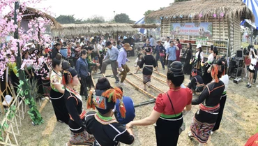Đặc sắc các hoạt động văn hóa nghệ thuật tại Không gian văn hóa vùng cao Điện Biên.