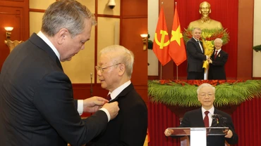 Giải thưởng Lê-nin, phần thưởng cao quý trao tặng Tổng Bí thư Nguyễn Phú Trọng