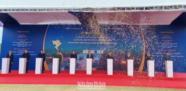 Quảng Bình khởi công dự án cao tốc bắc-nam đoạn Bùng-Vạn Ninh