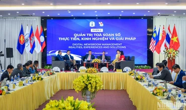 Tọa đàm “Vấn đề đặt ra và giải pháp tối ưu hoá quản trị tòa soạn số ở các quốc gia ASEAN”. (Ảnh: THÀNH ĐẠT)