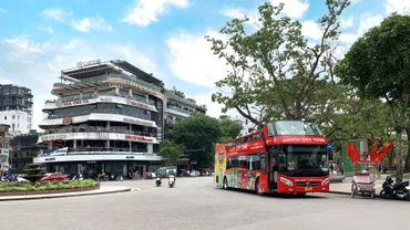 Hoạt động thương mại và dịch vụ diễn ra sôi động trong quý I/2023