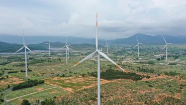 Luật Điện lực (sửa đổi) được kỳ vọng sẽ giúp ngành điện giải quyết những khó khăn, vướng mắc hiện tại, đồng thời đảm bảo an ninh năng lượng và thúc đẩy phát triển bền vững, hiệu quả. (Ảnh: VĂN DUY)