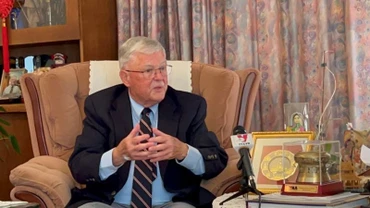 Giáo sư Carl Thayer. (Ảnh tư liệu: TTXVN)