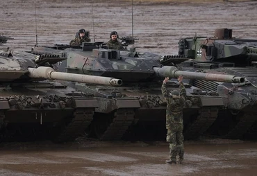 Xe tăng chiến đấu hạng nặng Leopard 2 của Đức. (Nguồn: Getty Images/Defense News)