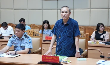 Thứ trưởng Nông nghiệp và Phát triển nông thôn, Phó Trưởng Ban Chỉ đạo quốc gia về IUU Phùng Đức Tiến phát biểu kết luận tại buổi làm việc.