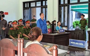 Bị cáo Ngô Văn Quốc tại tòa án.