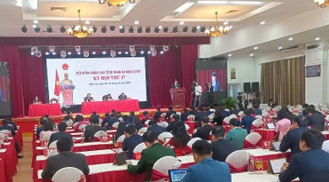 Hội đồng nhân dân tỉnh Nghệ An thông qua các nhiệm vụ, giải pháp chủ yếu phát triển kinh tế, xã hội năm 2024.