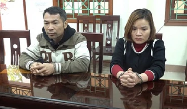 Hai đối tượng cho vay lãi nặng tại cơ quan công an.