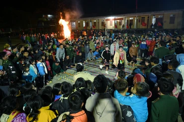 Vui nhảy sạp.
