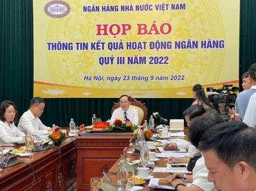 Quang cảnh buổi họp báo.
