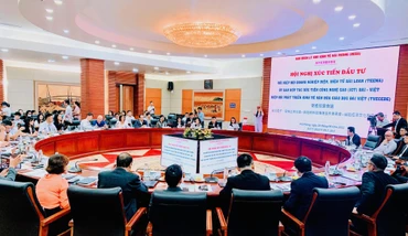 Quang cảnh gặp gỡ, xúc tiến đầu tư các doanh nghiệp thuộc Hiệp hội các nhà sản xuất thiết bị điện, điện tử Đài Loan (Trung Quốc) tại Hải Phòng.