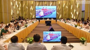 Diễn đàn “Kết nối tín dụng xanh-Khu công nghiệp xanh” khai mạc chiều 9/5 tại thành phố Đà Nẵng. (Ảnh: ANH ĐÀO)