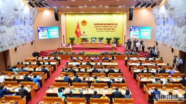 [Ảnh] Khai mạc Kỳ họp thứ 17, Hội đồng nhân dân thành phố Hà Nội khóa XVI, nhiệm kỳ 2021-2026