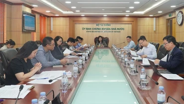 Quang cảnh buổi làm việc.