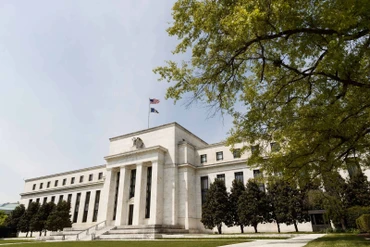 Quyết định lãi suất của FED sẽ là tâm điểm chú ý trên thị trường tài chính toàn cầu trong tuần này. (Ảnh: THX/TTXVN)