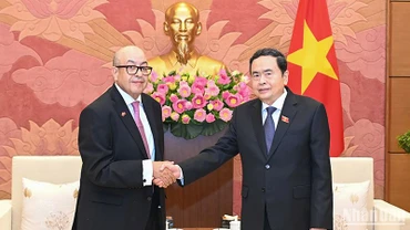 [Ảnh] Chủ tịch Quốc hội Trần Thanh Mẫn tiếp Tổng Thư ký Hạ viện Maroc
