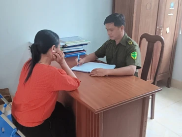 Đồng chí A Vuông, Trưởng Công an xã Đắk Dục năm 2016.