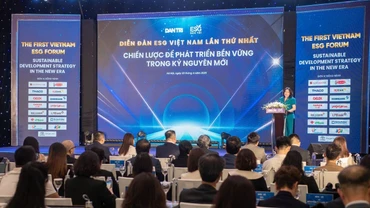 Quang cảnh Diễn đàn ESG Việt Nam lần thứ nhất với chủ đề "Chiến lược để phát triển bền vững trong kỷ nguyên mới".