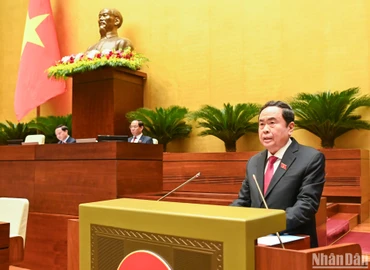 Chủ tịch Quốc hội Trần Thanh Mẫn phát biểu bế mạc Kỳ họp thứ 7, Quốc hội khóa XV. (Ảnh: DUY LINH)