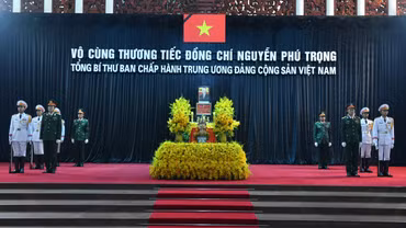 Linh cữu Tổng Bí thư Nguyễn Phú Trọng được quàn tại Nhà tang lễ Quốc gia số 5 Trần Thánh Tông, thành phố Hà Nội.