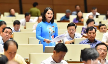 Đại biểu Quốc hội ủng hộ việc duy trì thu kinh phí công đoàn 2% như hiện nay