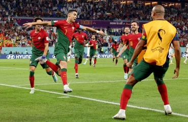 [Ảnh] Nhìn lại World Cup ngày thứ 5: Bồ Đào Nha, Brazil phô diễn sức mạnh