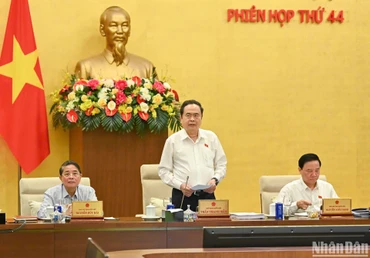 Chủ tịch Quốc hội Trần Thanh Mẫn phát biểu khai mạc Phiên họp thứ 44 của Ủy ban Thường vụ Quốc hội. (Ảnh: DUY LINH)