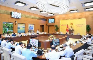 Quang cảnh Phiên họp thứ 25 của Ủy ban Thường vụ Quốc hội ngày 25/8 vừa qua. (Ảnh: DUY LINH)