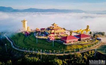 Toàn cảnh khu tham quan du lịch văn hóa tâm linh Samten Hills Dalat.