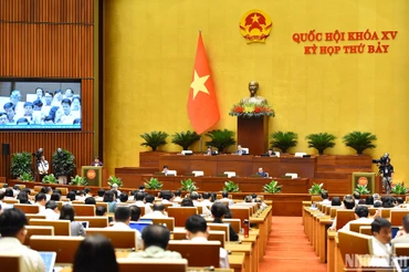 Quang cảnh một phiên thảo luận ở hội trường tại Kỳ họp thứ 7, Quốc hội khóa XV. (Ảnh: DUY LINH)