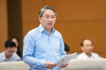 Bổ sung một số quy định liên quan đến việc trở lại quốc tịch Việt Nam