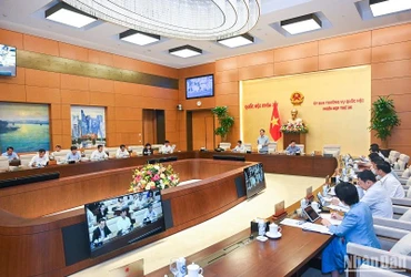 Quang cảnh Phiên họp thứ 26 của Ủy ban Thường vụ Quốc hội sáng 12/9. (Ảnh: DUY LINH)