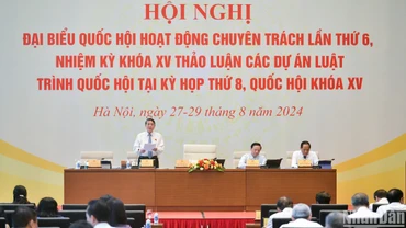Phó Chủ tịch Quốc hội Nguyễn Đức Hải điều hành nội dung thảo luận về dự án Luật Thuế giá trị gia tăng (sửa đổi) sáng 29/8.