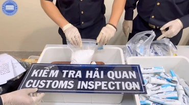 Siết chặt kiểm soát tình trạng buôn lậu, vận chuyển hàng cấm qua đường hàng không