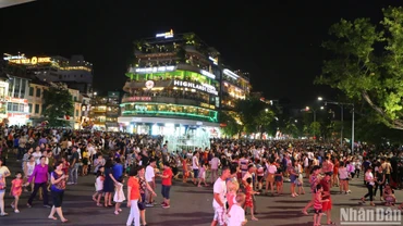 Quận Hoàn Kiếm, trái tim của vùng đất Thăng Long - Hà Nội ngàn năm văn hiến
