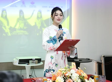 Á hậu Hoàn Cầu Việt Nam Dương Ngọc Ánh đồng hành hưởng ứng Ngày Thế giới không thuốc lá (31/5). (Ảnh: THẾ DƯƠNG)