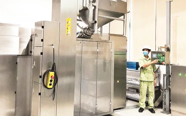 Công ty Tiến Tuấn ứng dụng công nghệ 4.0 vào nhà máy.