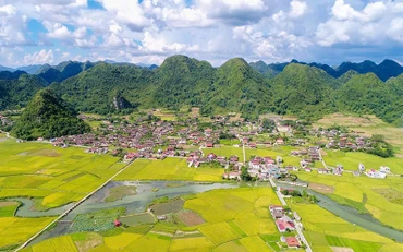 Thung lũng mùa vàng huyện Bắc Sơn, Lạng Sơn, nơi có nhiều di sản địa chất.
