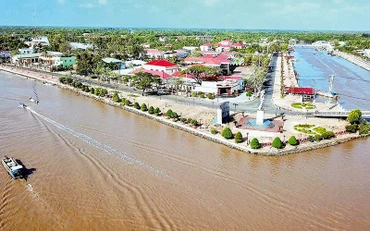 Cứ điểm Đầm Dơi xưa kia, nay là quê hương Đầm Dơi (tỉnh Cà Mau) đã khang trang, đổi mới.