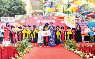 Cuộc thi Tỏa sáng tài năng tiếng Anh và Tin học của Trường tiểu học Ngô Quyền, thành phố Vĩnh Yên.