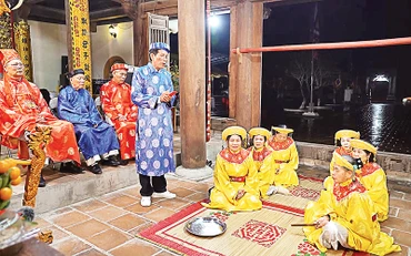 Hát nhà tơ - hát, múa cửa đình luôn gắn liền với quá trình hình thành và phát triển của cư dân các làng xã ven biển của huyện Đầm Hà nói riêng và tỉnh Quảng Ninh nói chung.