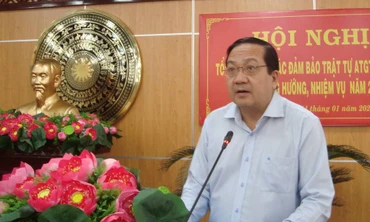 Phó Chủ tịch Ủy ban nhân dân tỉnh Long An Nguyễn Minh Lâm phát biểu tại hội nghị.