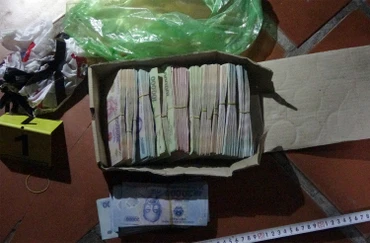 Tang vật do công an thu giữ.
