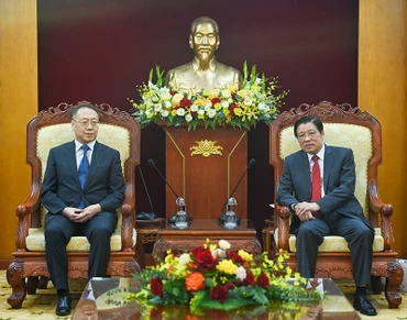 Trưởng Ban Nội chính Trung ương Phan Đình Trạc phát biểu tại buổi tiếp Phó Tổng thư ký Ủy ban Chính pháp Trung ương Đảng Cộng sản Trung Quốc Dương Xuân Lôi. (Ảnh: DUY LINH)