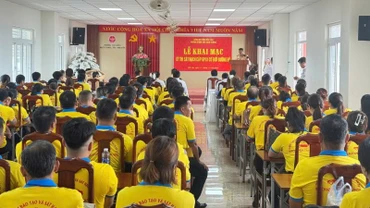 Quang cảnh lễ khai mạc.