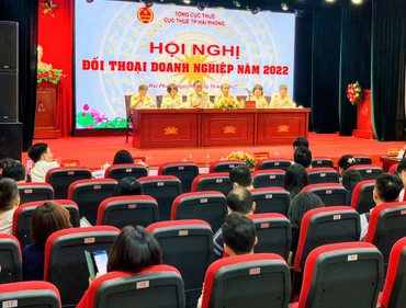 Quang cảnh hội nghị đối thoại với doanh nghiệp của Cục Thuế Hải Phòng.