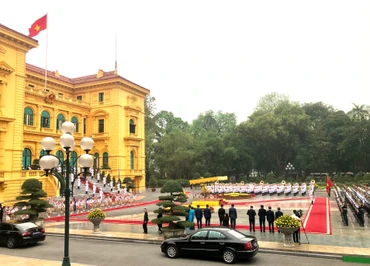Phủ Chủ tịch nơi diễn ra Lễ đón Thủ tướng nước Cộng hòa Séc Petr Fiala.